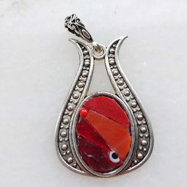 kırmızı cam mozaik kolye