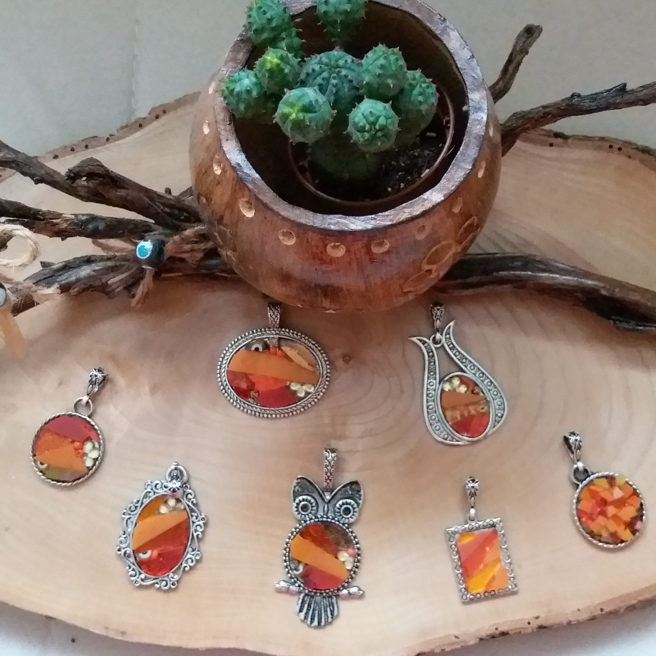 turuncu cam mozaik kolye